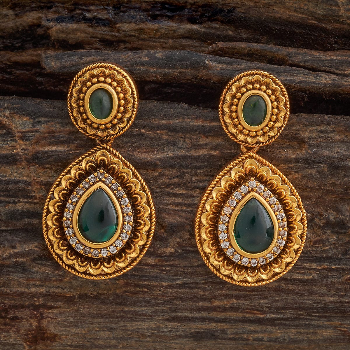 Antique Earring 182375