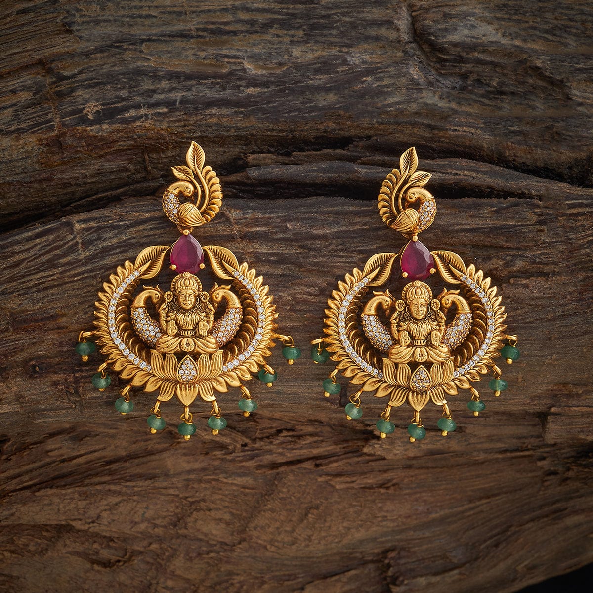 Antique Earring 180530