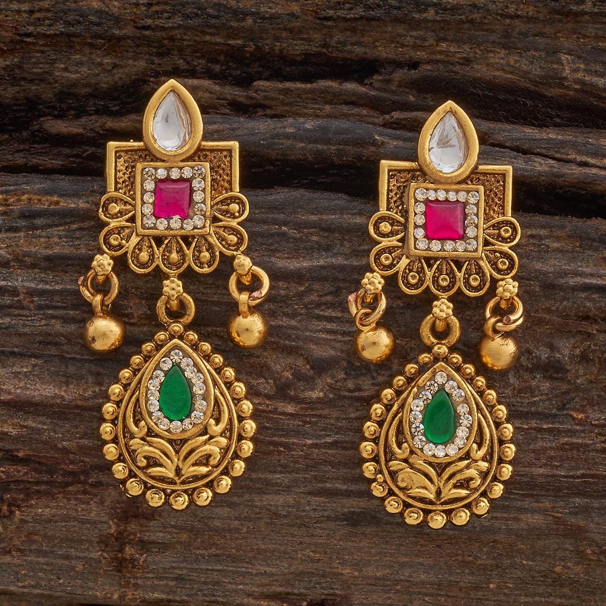 Antique Earring 181055
